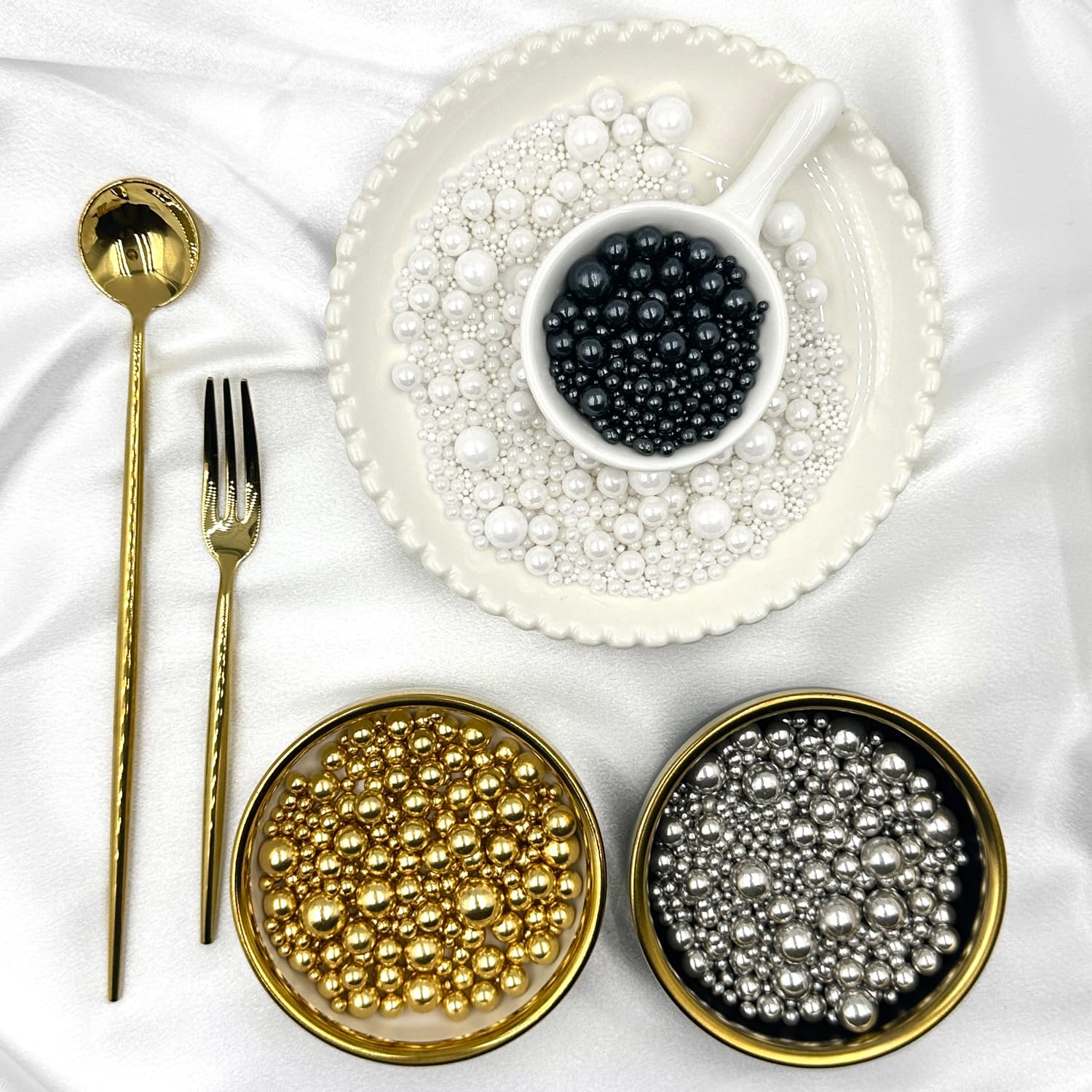 Kercky sprinkles close-up shows crispy, edible coating for desserts.