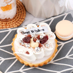 Kercky lustrous sprinkles add chic shine to wedding cakes and winter desserts.