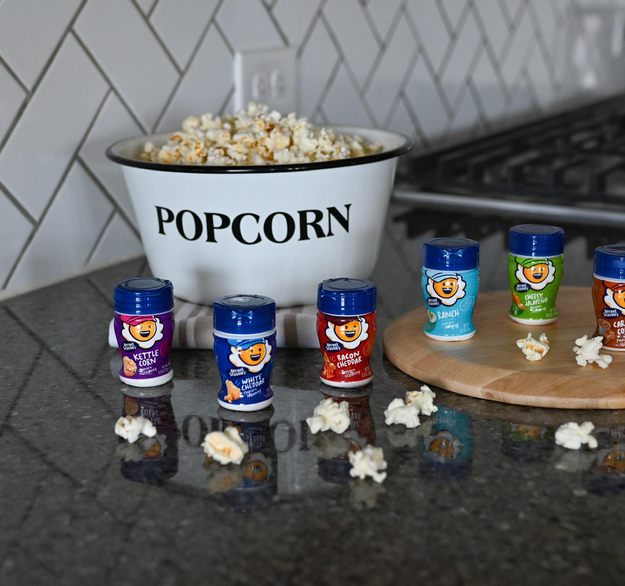 Kernel Season's Kettle Corn mini jar gives sweet-salty popcorn with nostalgia.