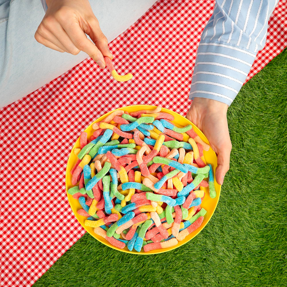Kervan Bebeto neon worm gummies multicolor assortment for kids.