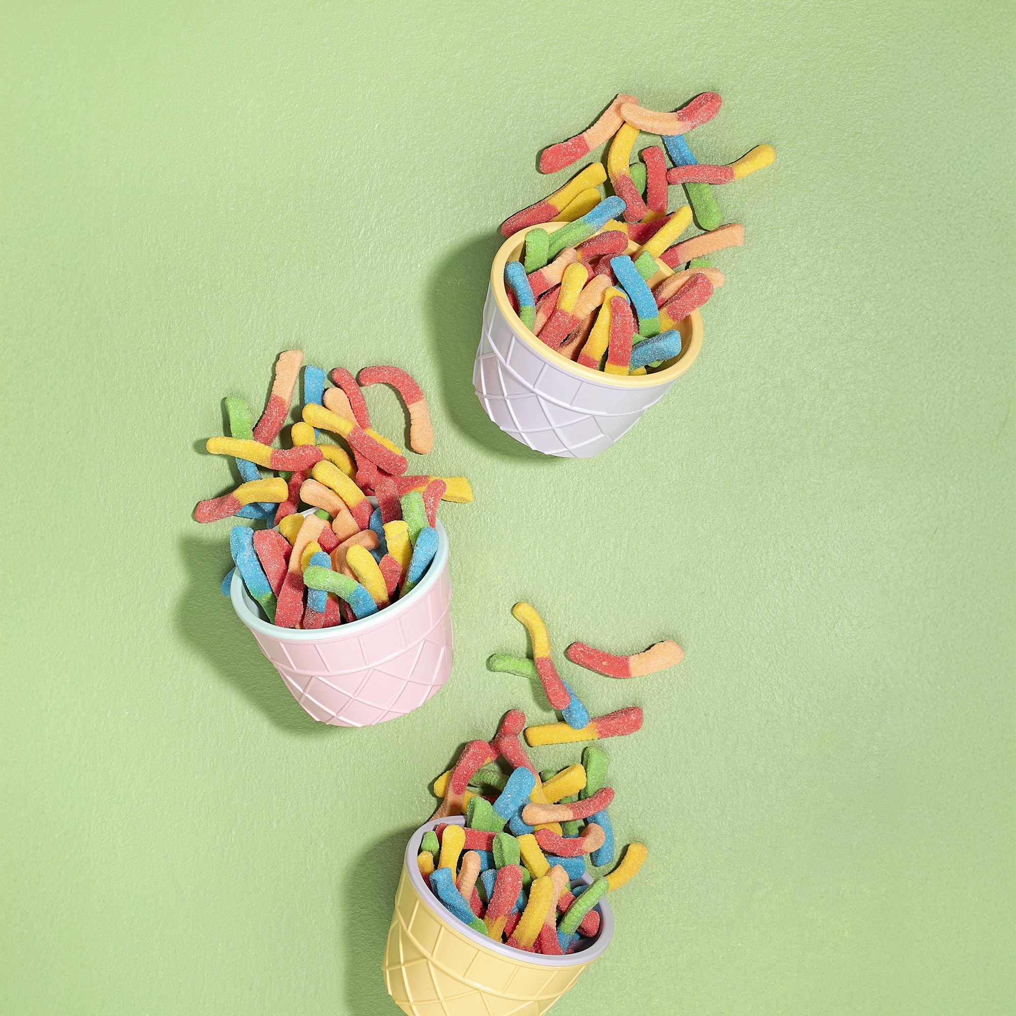Kervan Bebeto neon worm gummies offer a soft, chewy bite for snacking.