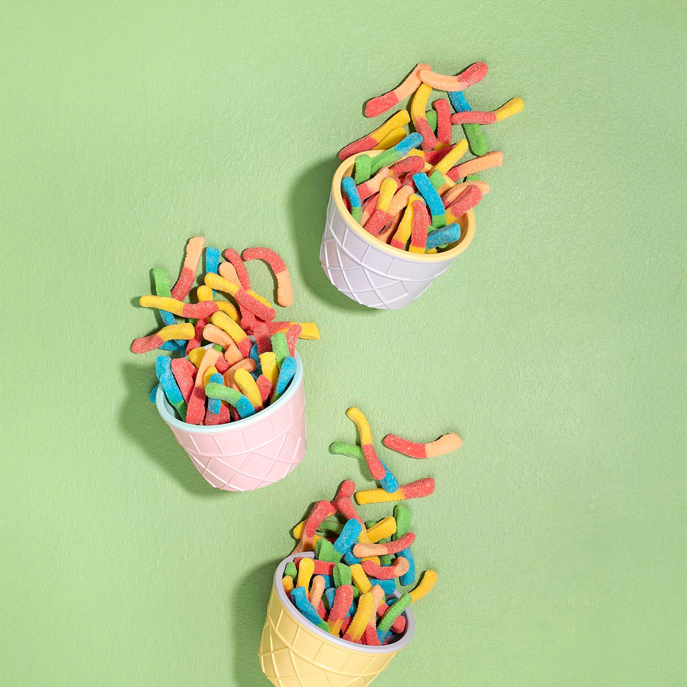 Kervan Bebeto neon worm gummies offer a soft, chewy bite for snacking.