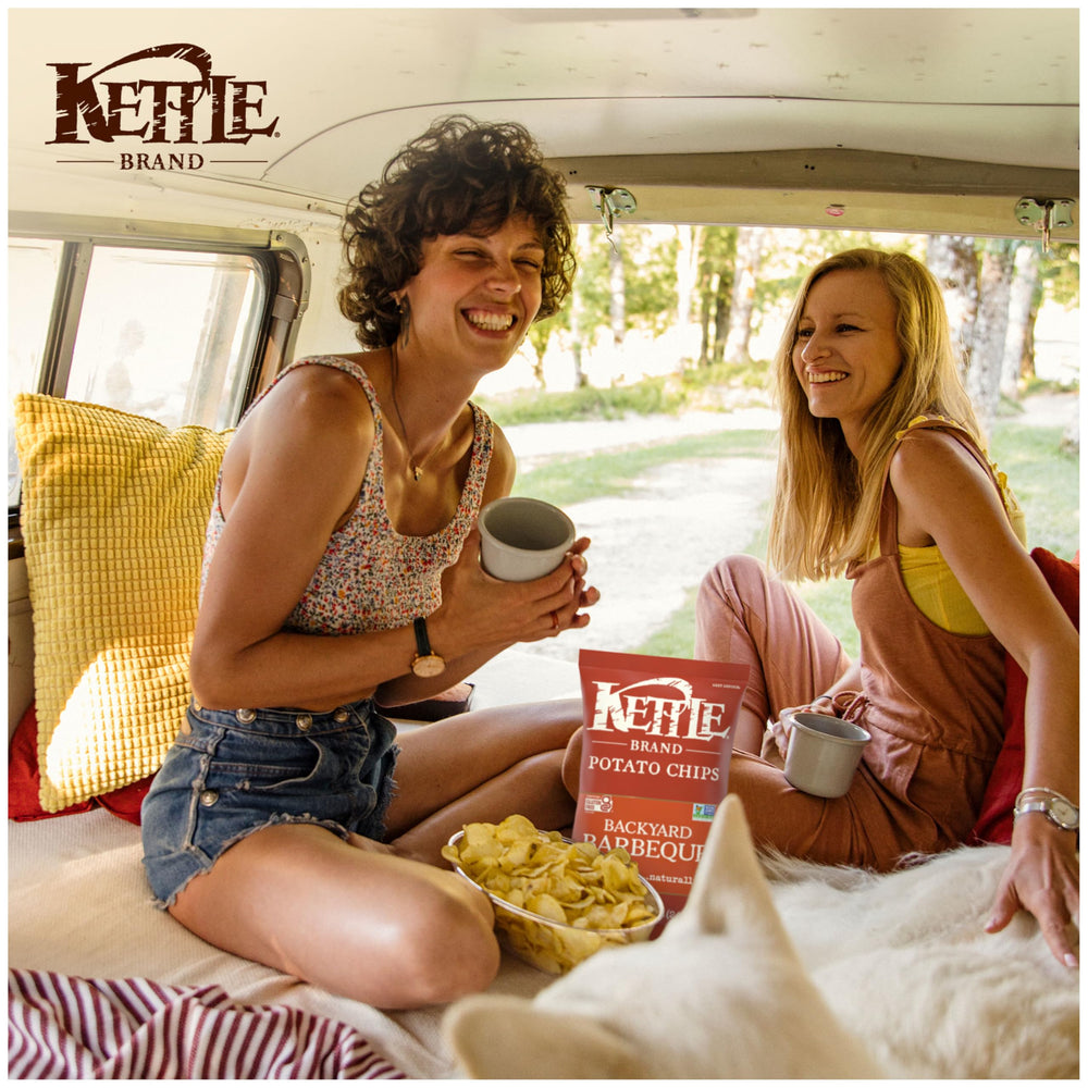 Kettle Brand non-GMO badge highlights wholesome ingredients and transparency for shoppers.