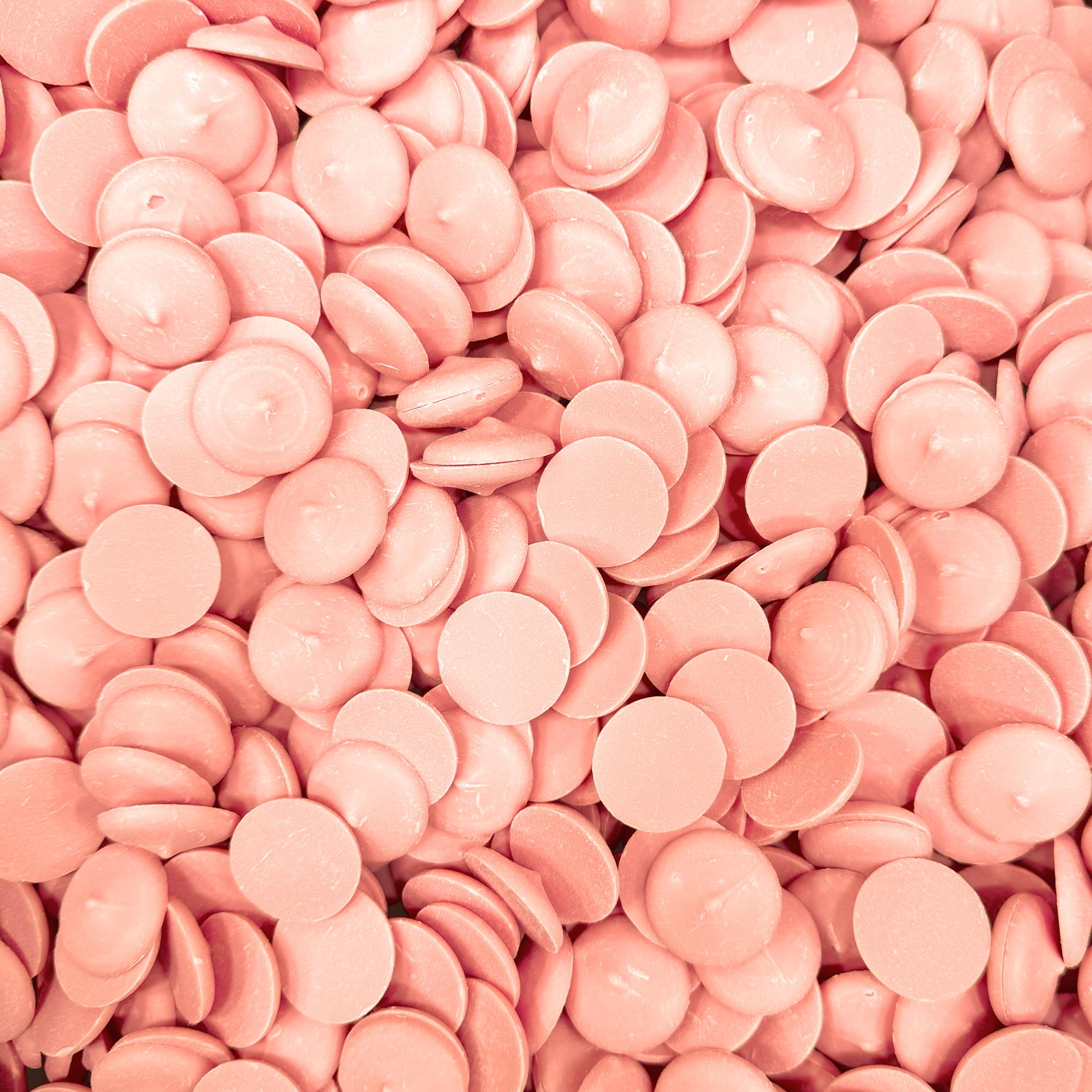 Finished dessert ideas using KIDU pink wafers for decorative drizzle.