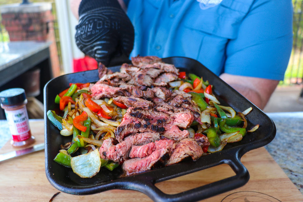 Killer Hogs Grande Gringo dipping sauce bowl boosts dips and salsas with heat.