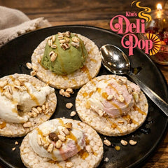 Kim's Deli Pop Whole Wheat rice cake, hearty crunch for toppings.