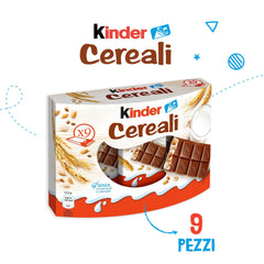 Kinder Cereali box side panel highlighting portable snack option for kids