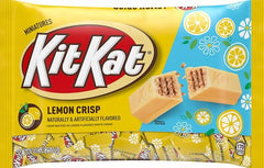 Kit Kat Lemon Creme Miniatures wafer closeup with lemon coating, refreshing