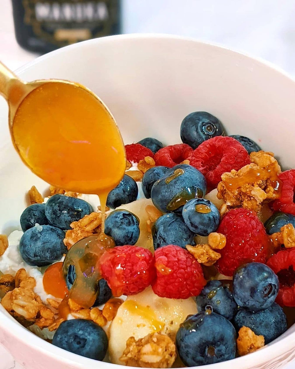 Kiva New Zealand Manuka forest bottle emphasizes premium, natural sweetness.
