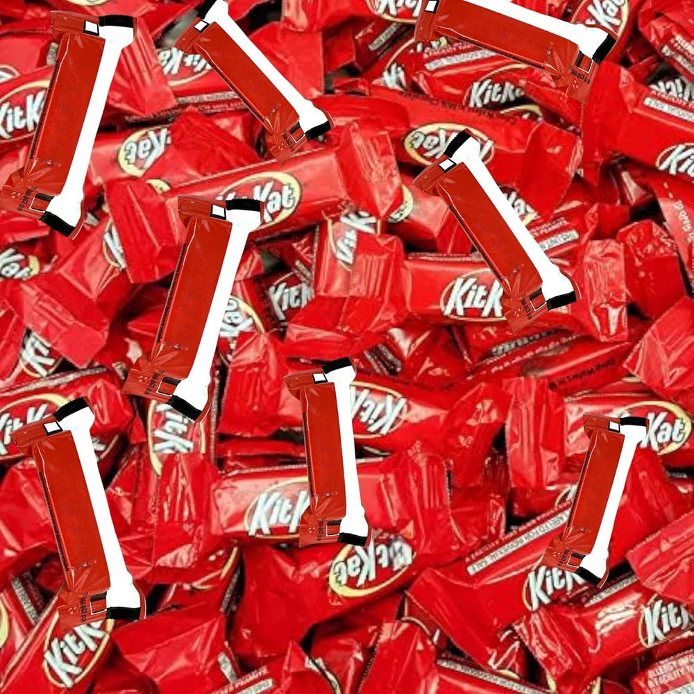KLUB BULK mini chocolate wafer bars in a pack, ideal for sharing and on-the-go snacking.
