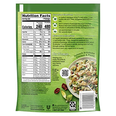 Knorr Pasta Sides Creamy Garlic spoon scene highlighting creamy sauce