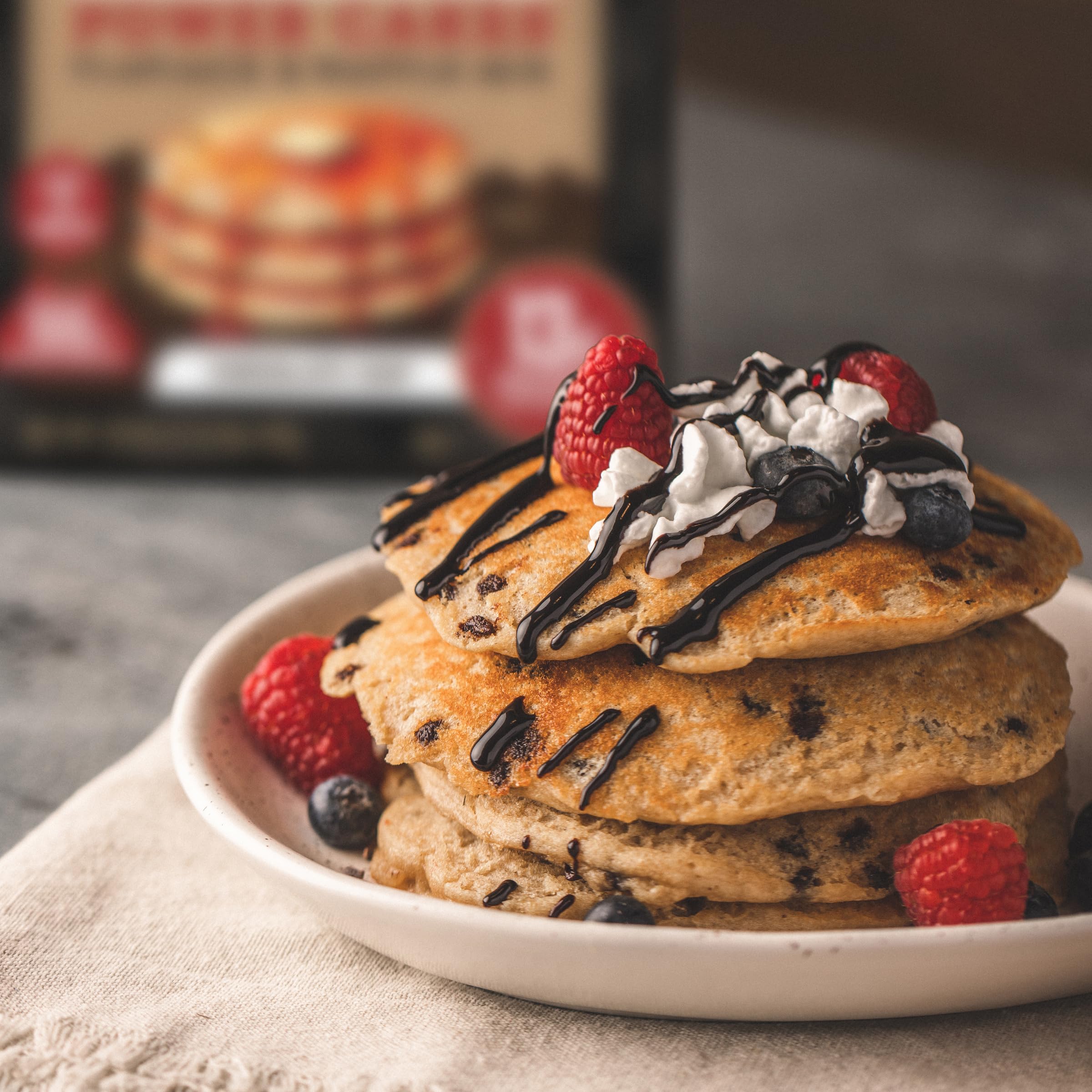 Non-GMO Kodiak Cakes ingredients highlight a wholesome breakfast option.
