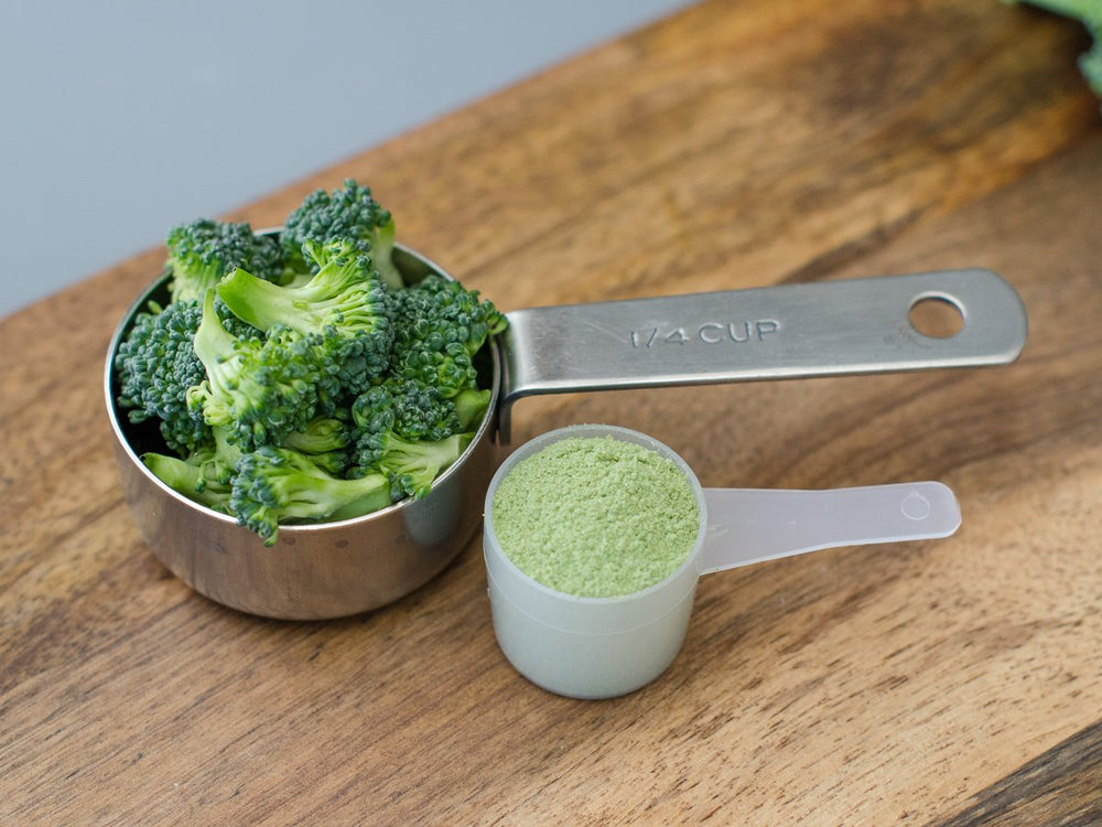 KOYAH 30-scoop pouch of organic broccoli powder for meals.