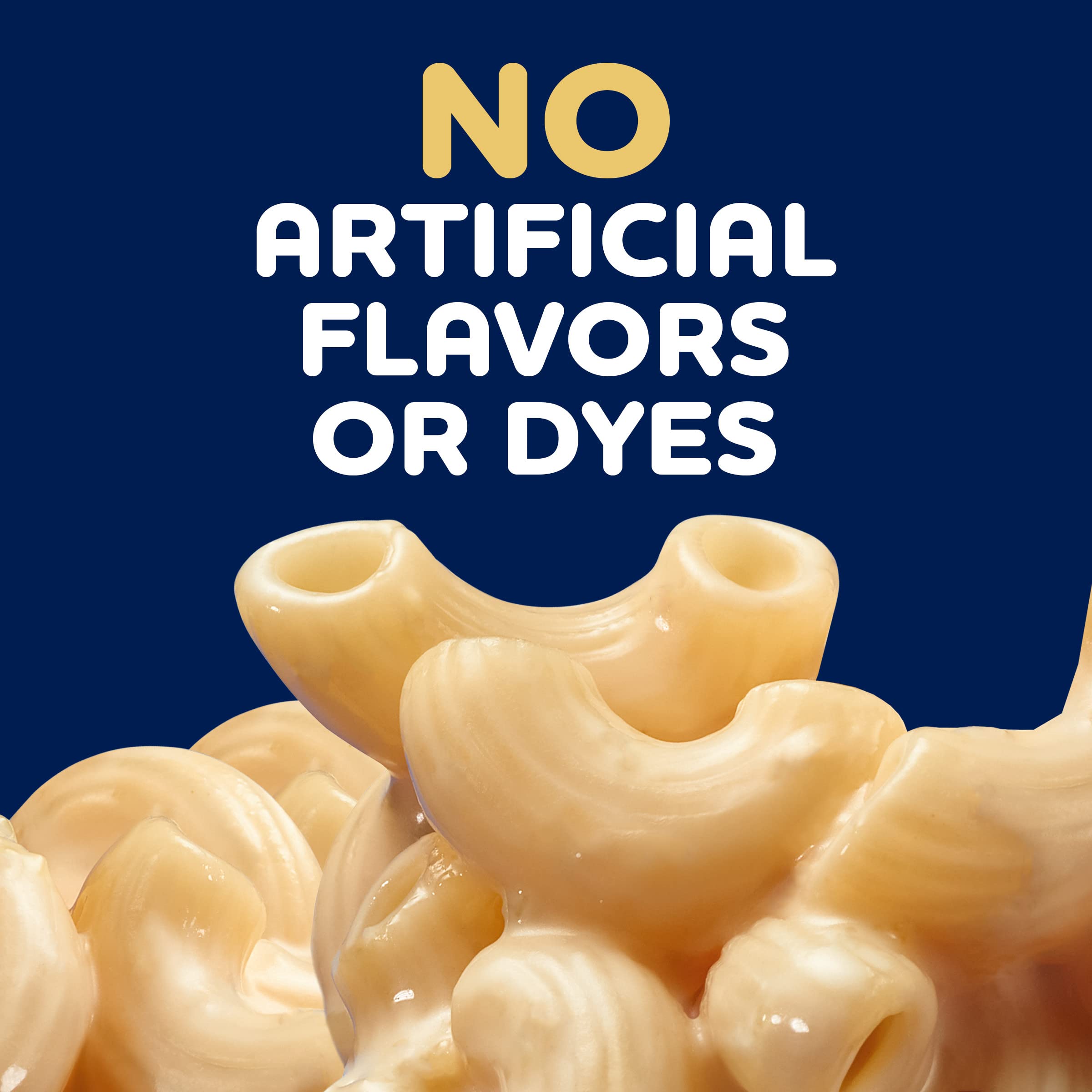Kraft Deluxe Mac and Cheese Cups highlighting no artificial flavors or dyes.