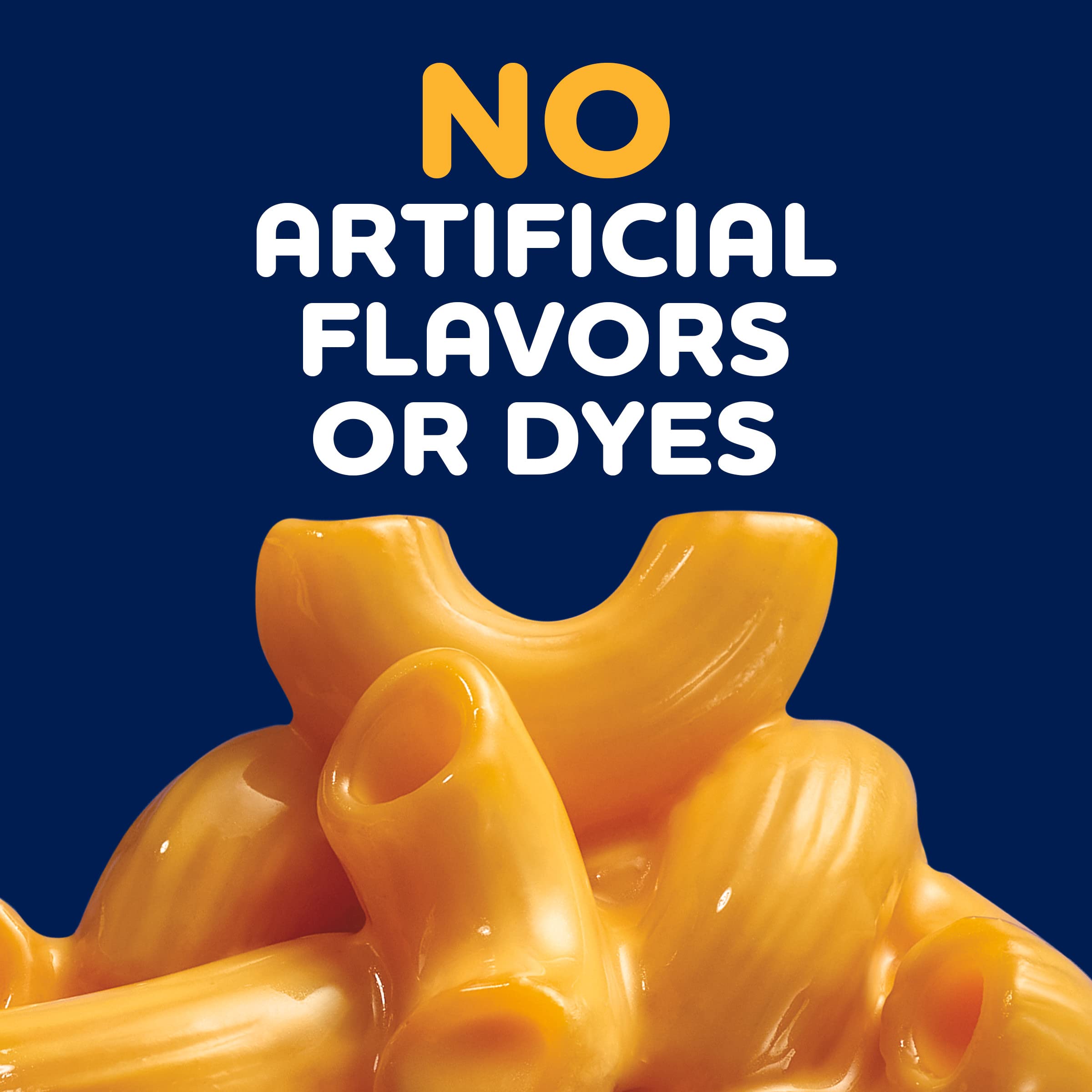 Kraft Macaroni and Cheese Deluxe cups no artificial flavors or dyes label close-up.