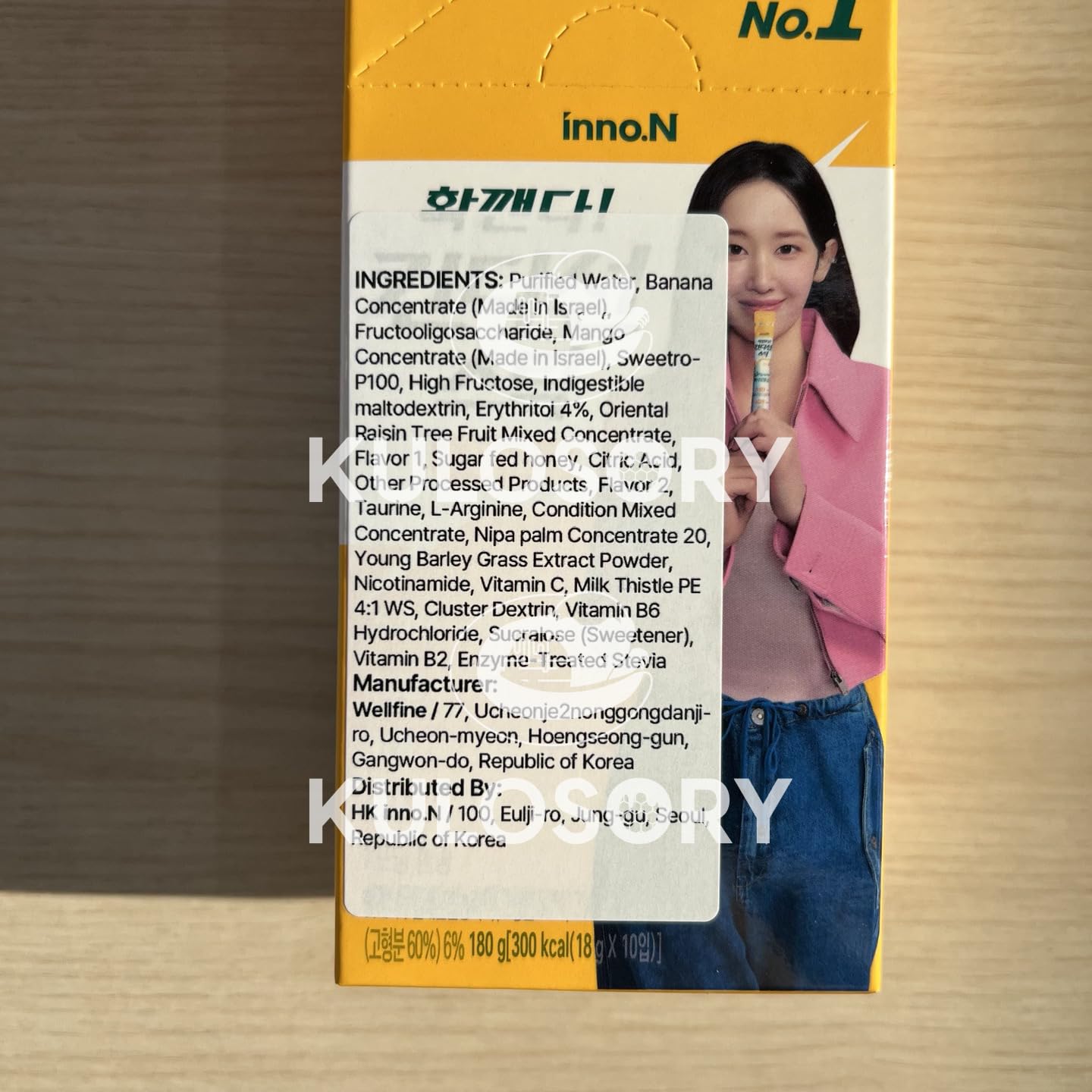 KULOSORY mango jelly stick dissolving texture ideal for mess-free snacking.
