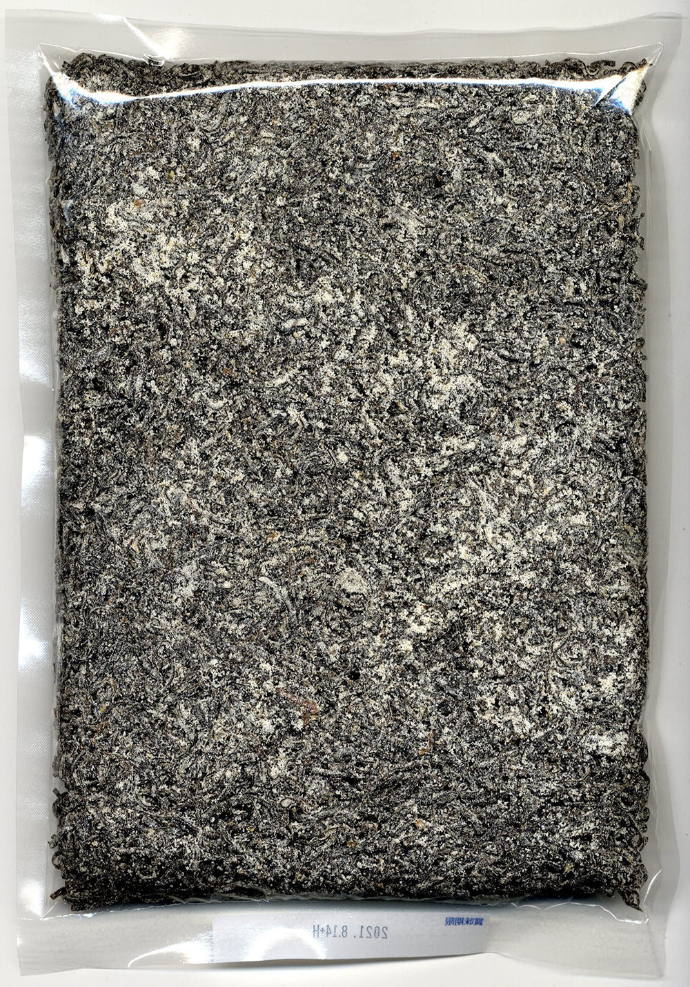 Kurakon salt kelp 500g close-up of kelp pieces ideal for seasonings.