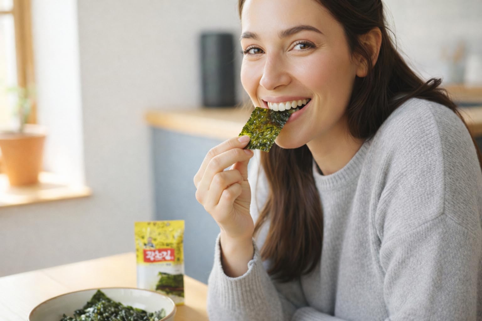 KC KWANGCHEONKIM Kimnori USA-crafted premium seaweed snack.