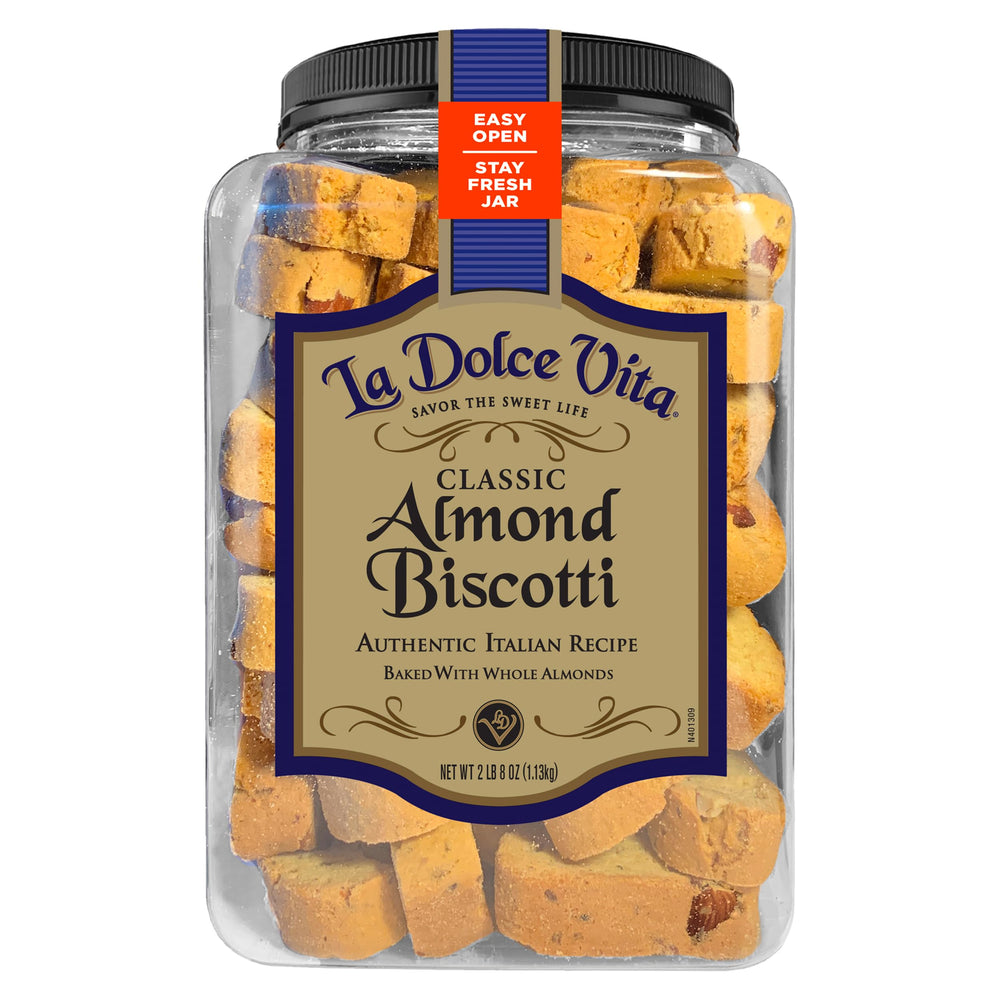 La Dolce Vita biscotti served with tea on a plate for an elegant break.