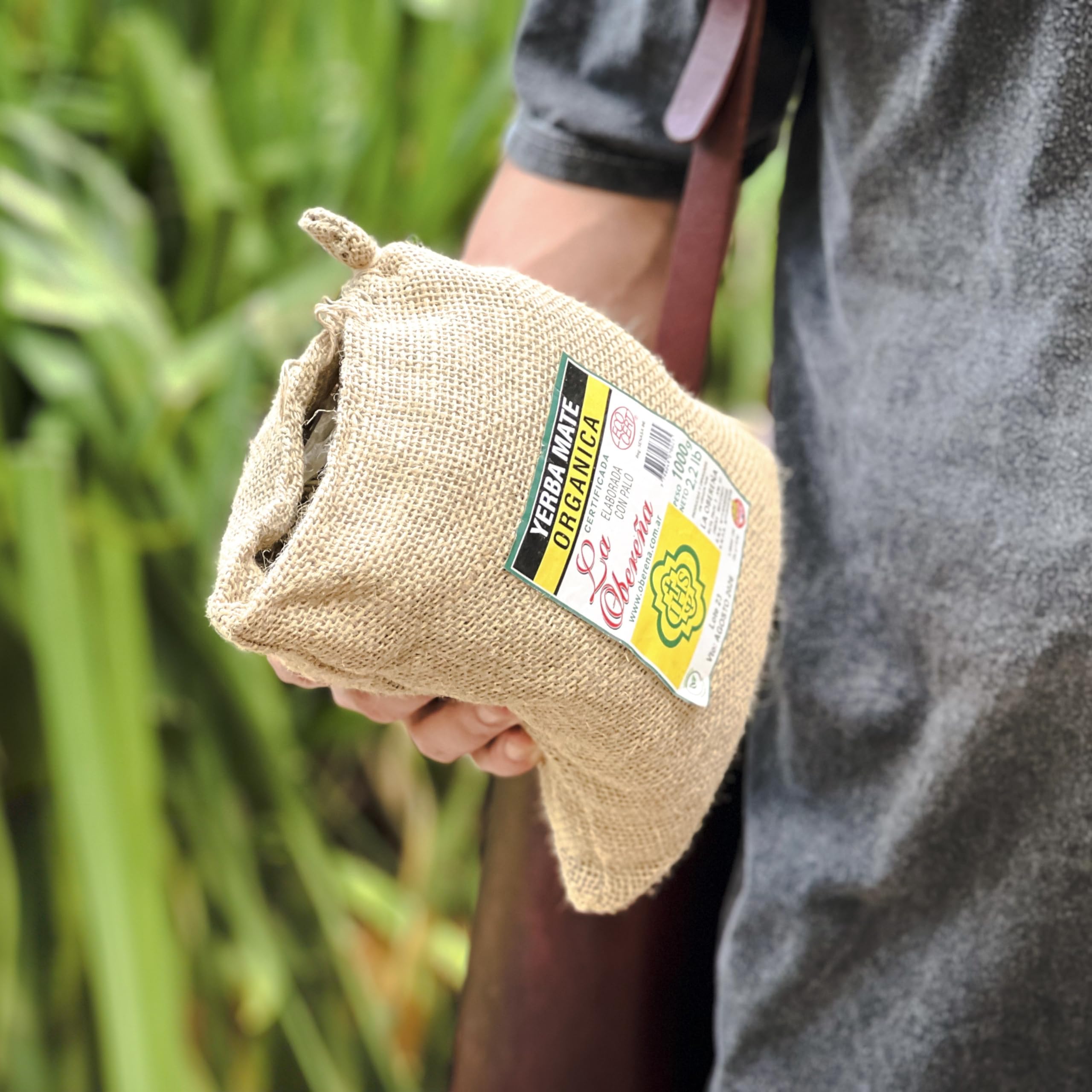 La Obereña yerba mate aged to deepen aroma and character.