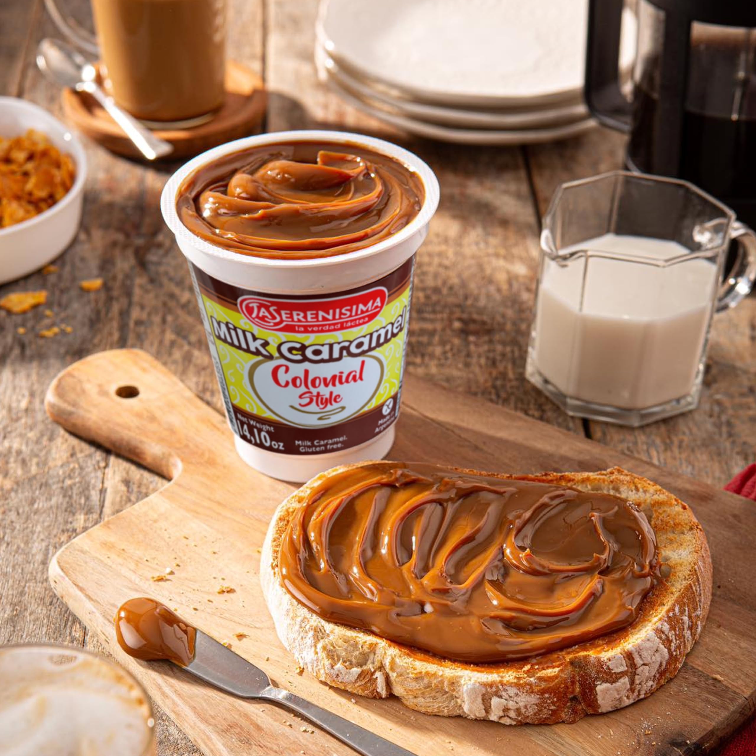 La Serenisima Dulce de Leche smooth topping for desserts and breakfasts.