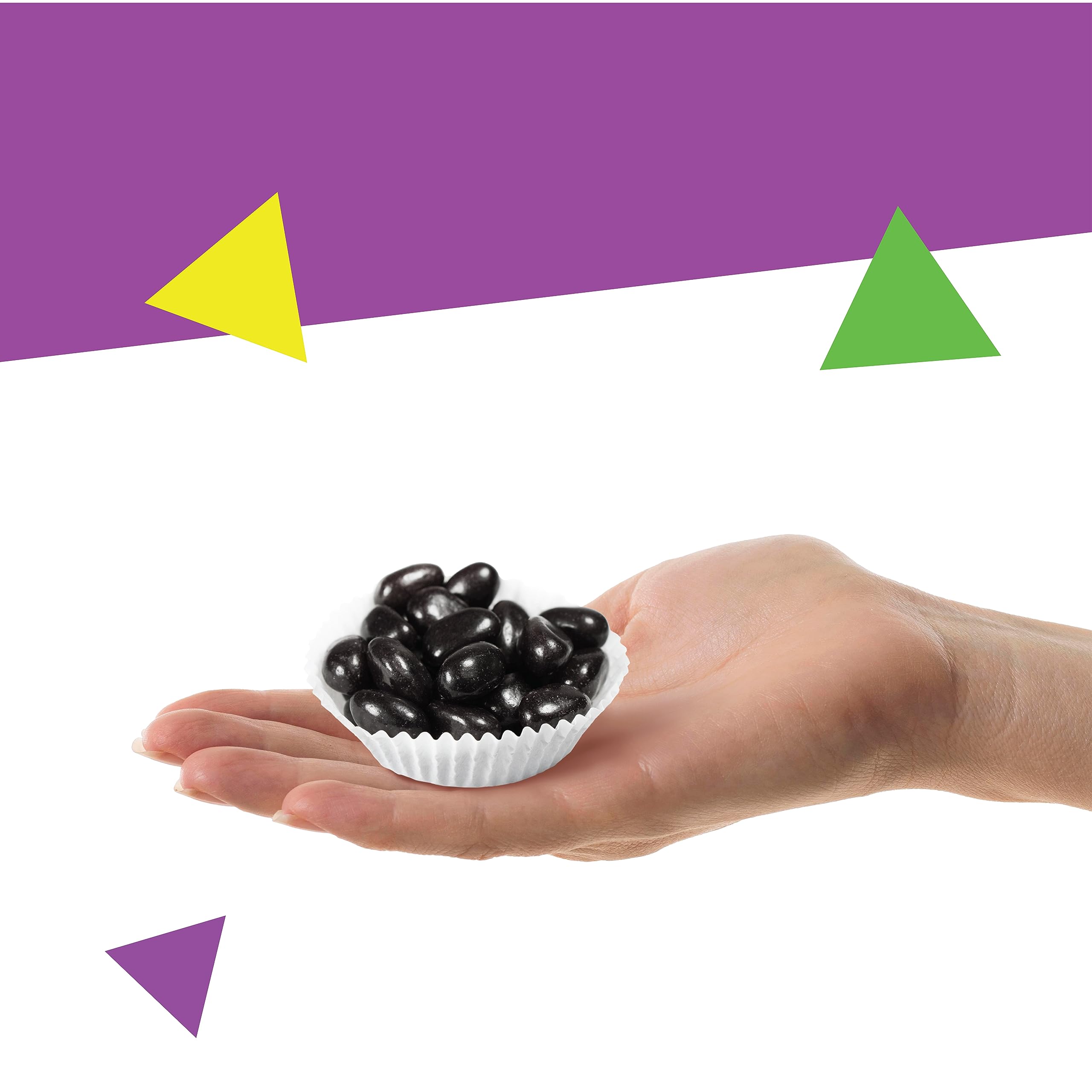 Easter centerpiece featuring LAETAFOOD black licorice jelly beans attracts attention