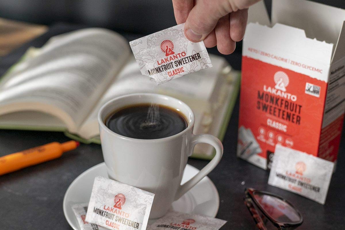 Lakanto Classic Monkfruit Sweetener packets in a travel-ready setup for on-the-go sweetness