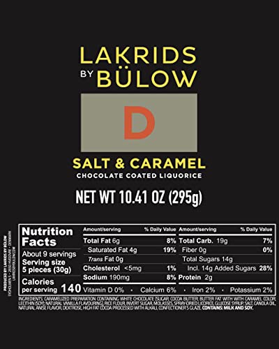 LAKRIDS BY BULOW D Salt & Caramel close-up – glossy chocolate coating with sea salt crunch.