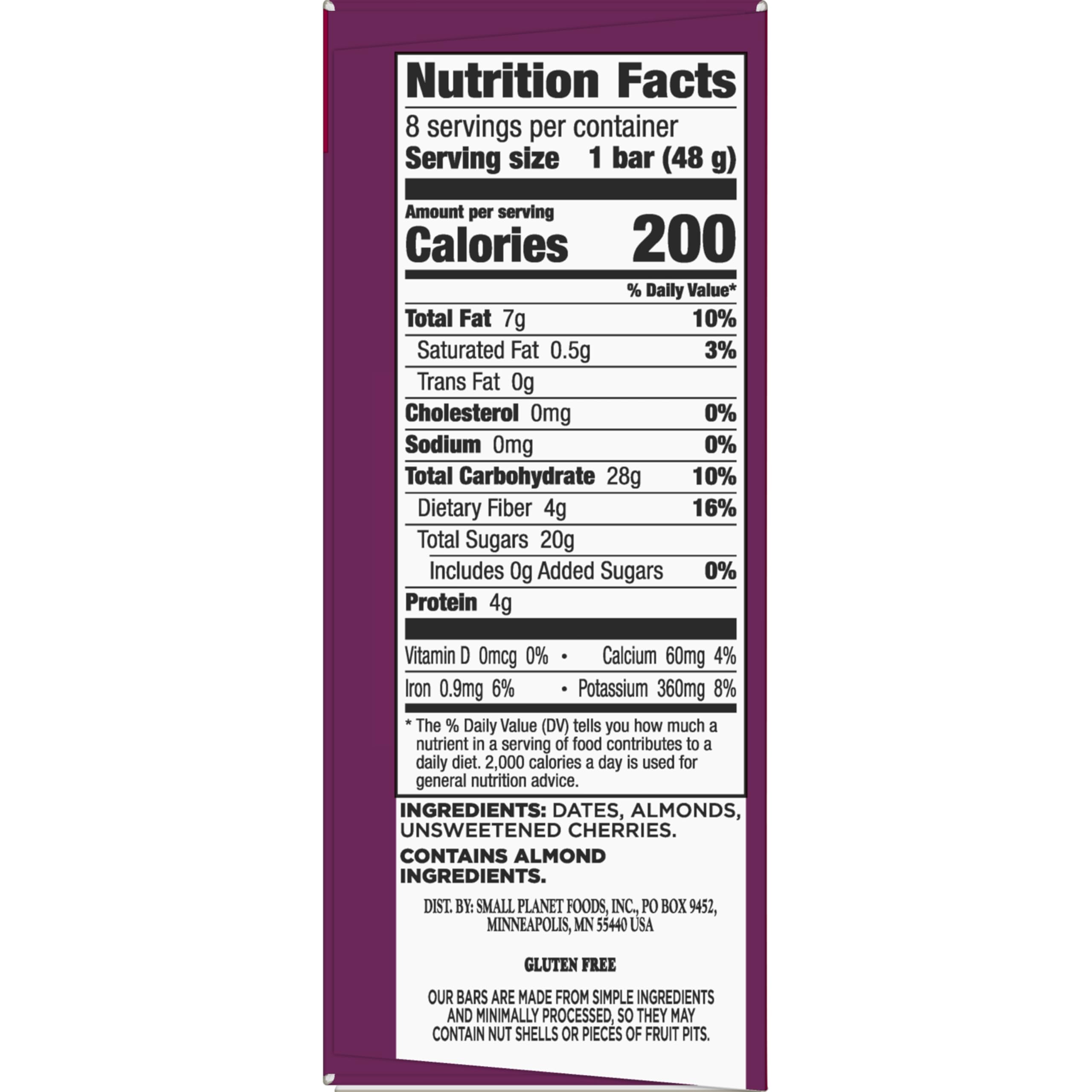 LÄRABAR Cherry Pie bar ingredients: dates, almonds, cherries for simple nutrition.