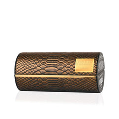 Notes highlight Egyptian geranium and amberwood for a velvety, inviting aura.
