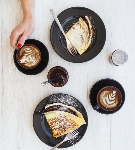 Lavazza Espresso Ground Coffee uses 100% Arabica beans for a smooth profile.