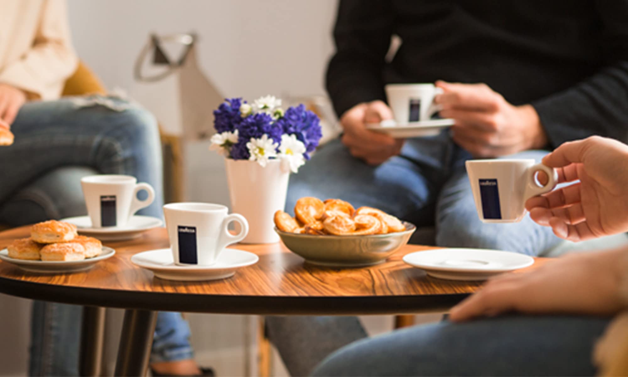 Lavazza Qualità Oro drip-ready-beans provide a clean, aromatic cup.