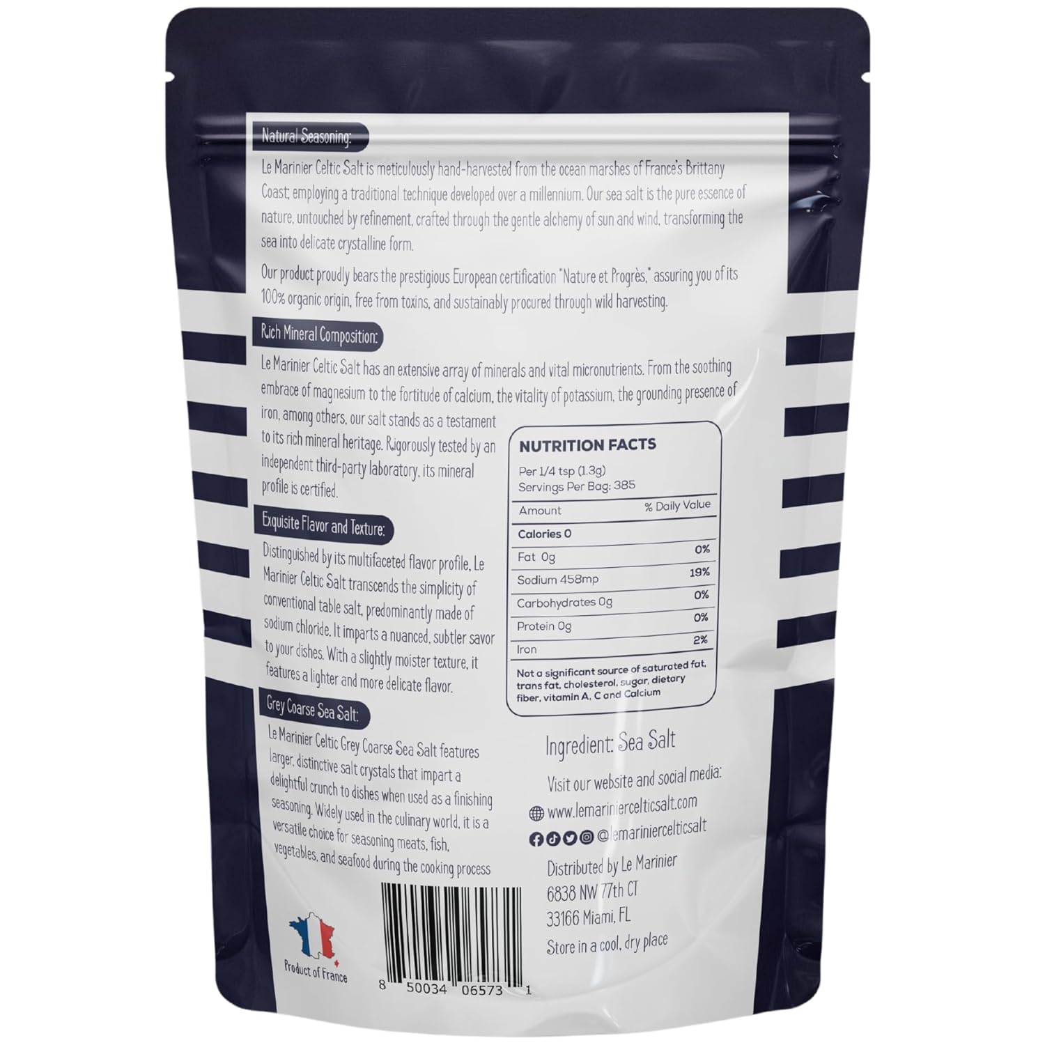 Le Marinier Grey Coarse Salt crystal closeup highlights natural texture and unrefined quality.
