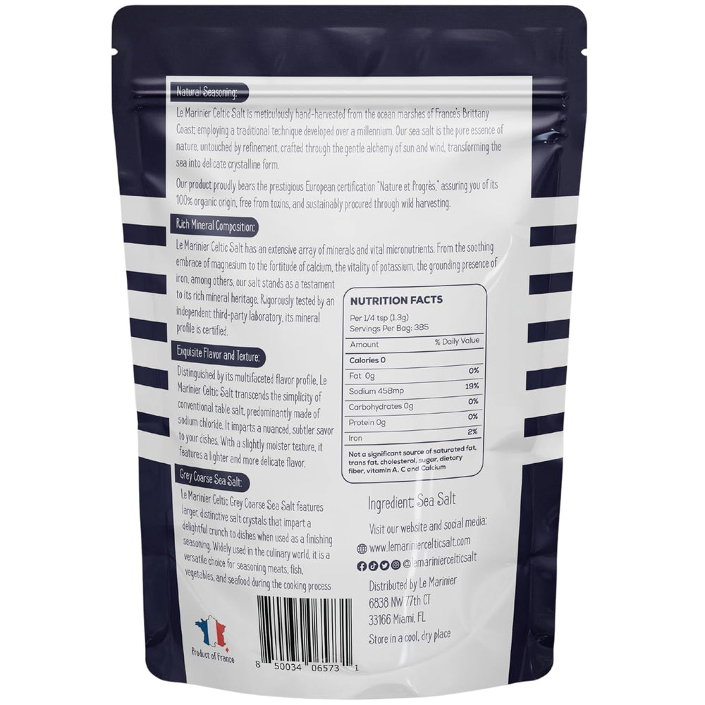 Le Marinier Grey Coarse Salt crystal closeup highlights natural texture and unrefined quality.