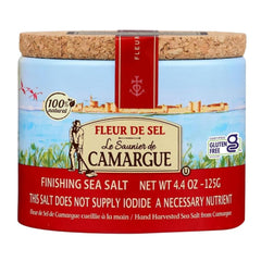 Le Saunier De Camargue Fleur de Sel crystal closeup for finishing seafood