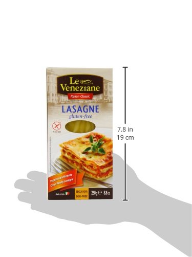 Close-up of corn and rice ingredients in Le Veneziane pasta.