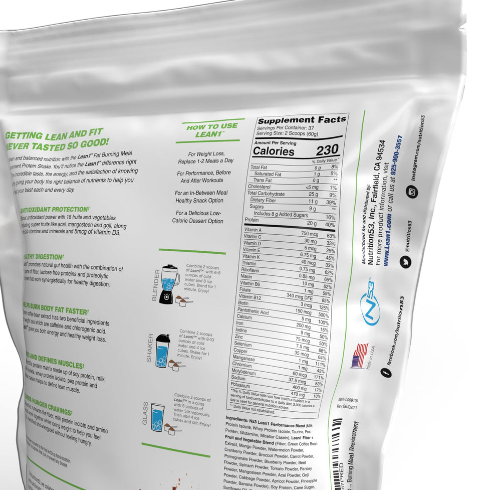 LEAN1 Chocolate nutrition panel emphasizing fiber and vitamin content.