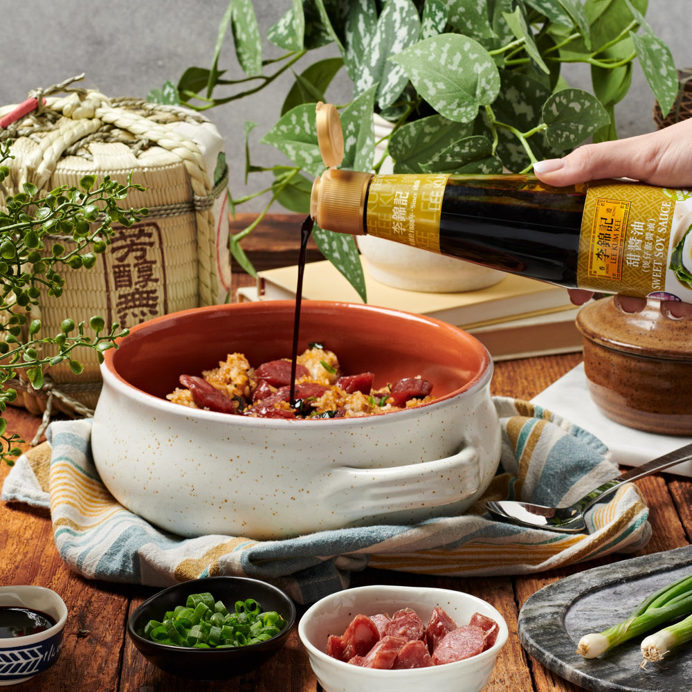 Lee Kum Kee Sweet Soy Sauce enriches clay pot rice with richness.