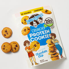 Lenny & Larry's nutrition panel highlights 20g plant protein per bag.