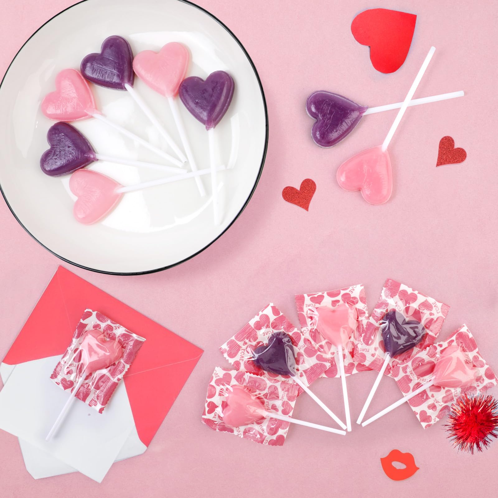 LIDATREE Heart Lollipops on a gift display for Valentine celebrations.