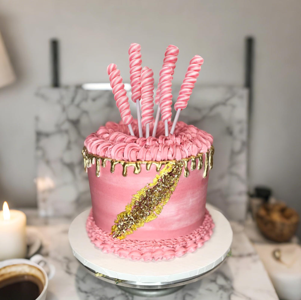 LIDATREE twist lollipops offer a satisfying bite that guests can share.