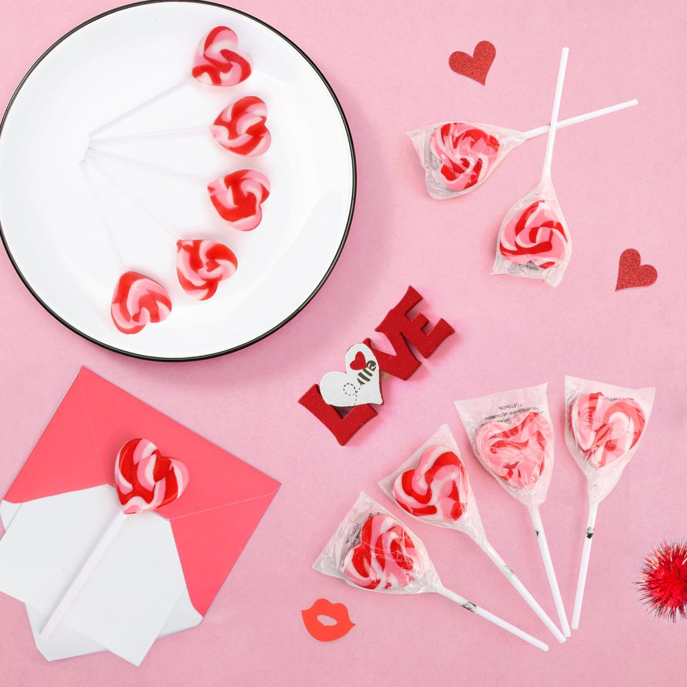 LIDATREE display tray showcases ready-to-share Valentine's sweets.