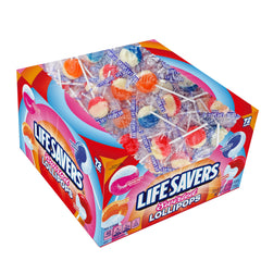 LIFE SAVERS Swirl Lollipops strawberry-vanilla flavor for bright, creamy notes.