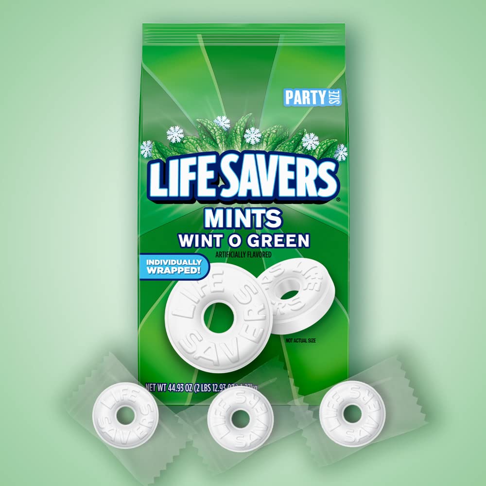 Office scene with Life Savers mints for quick breath refresh