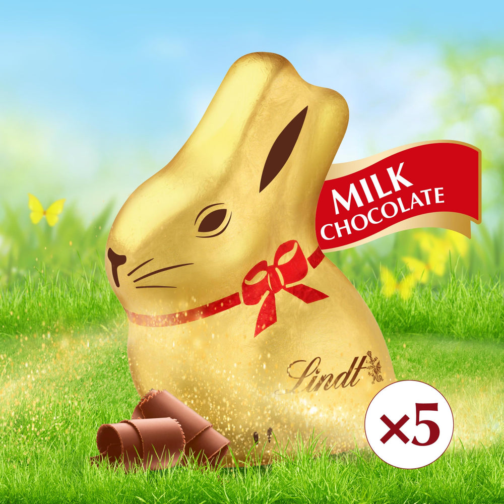 Lindt GOLD BUNNY hollow bunny close-up, premium ingredients highlighted in smooth, rich flavor.