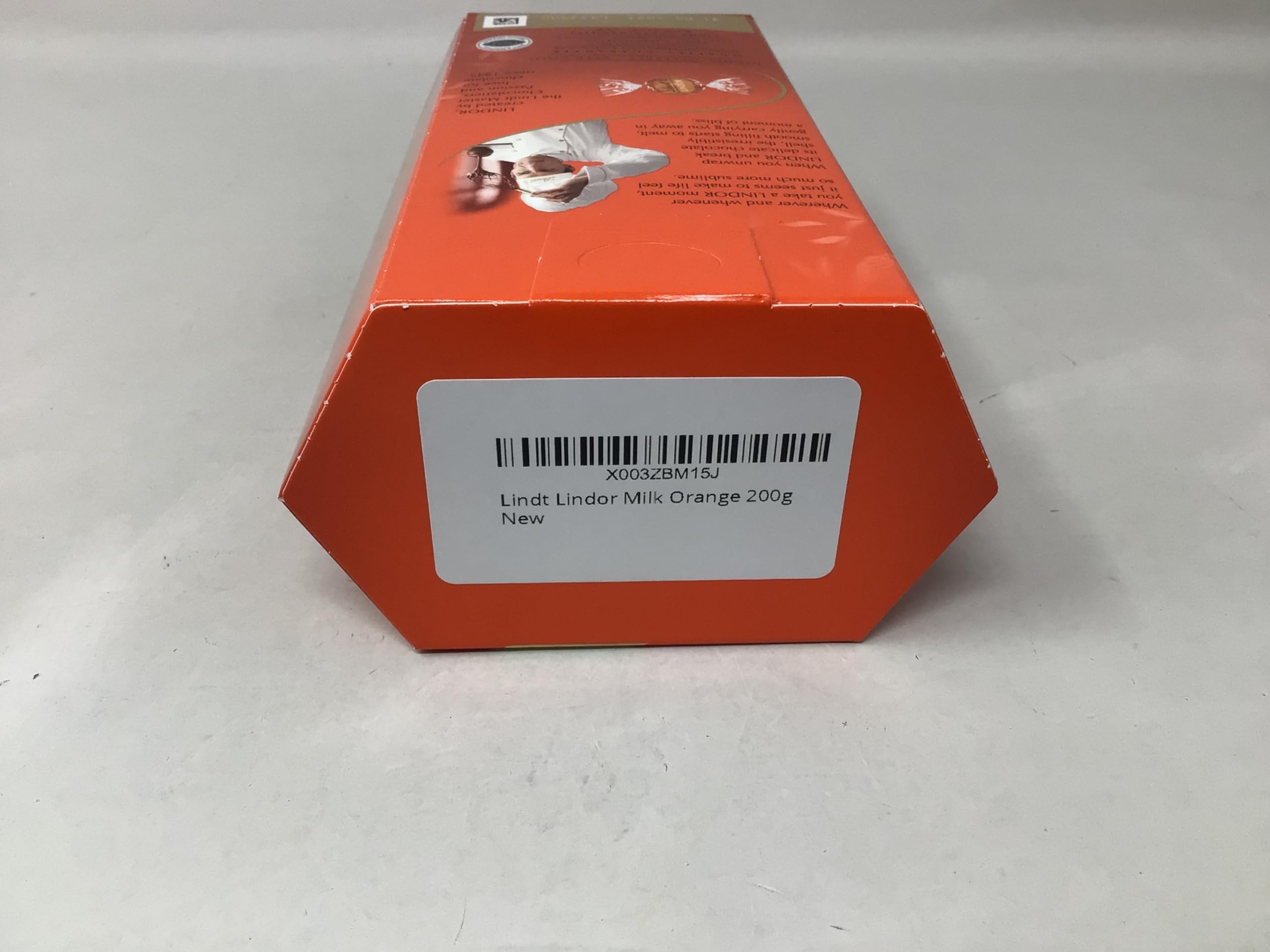 Lindt Lindor Milk Orange 200g morning snack for a comforting bite