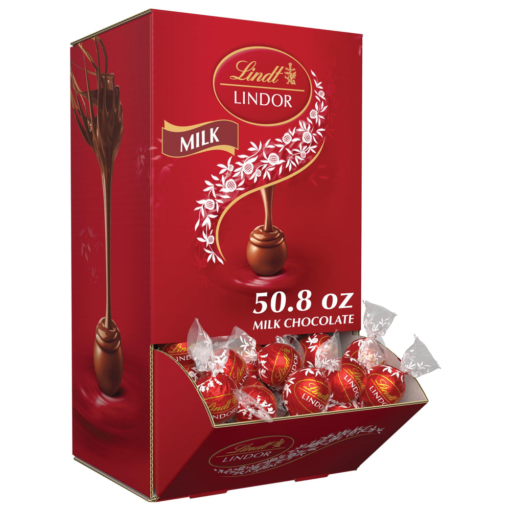 Lindt LINDOR Milk Truffles pack-shot shows a shareable gift option