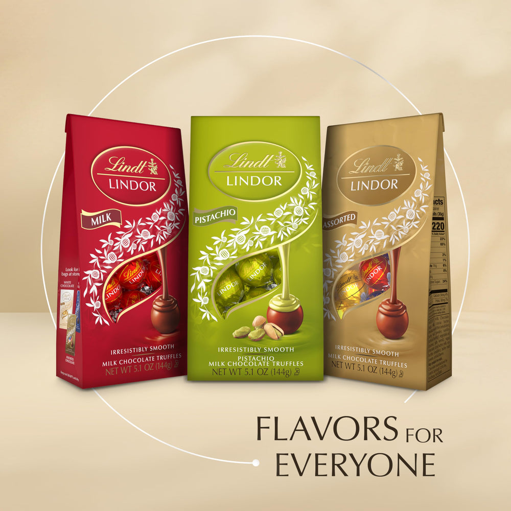 Melt-in-mouth pistachio center delivers a luxurious texture experience.