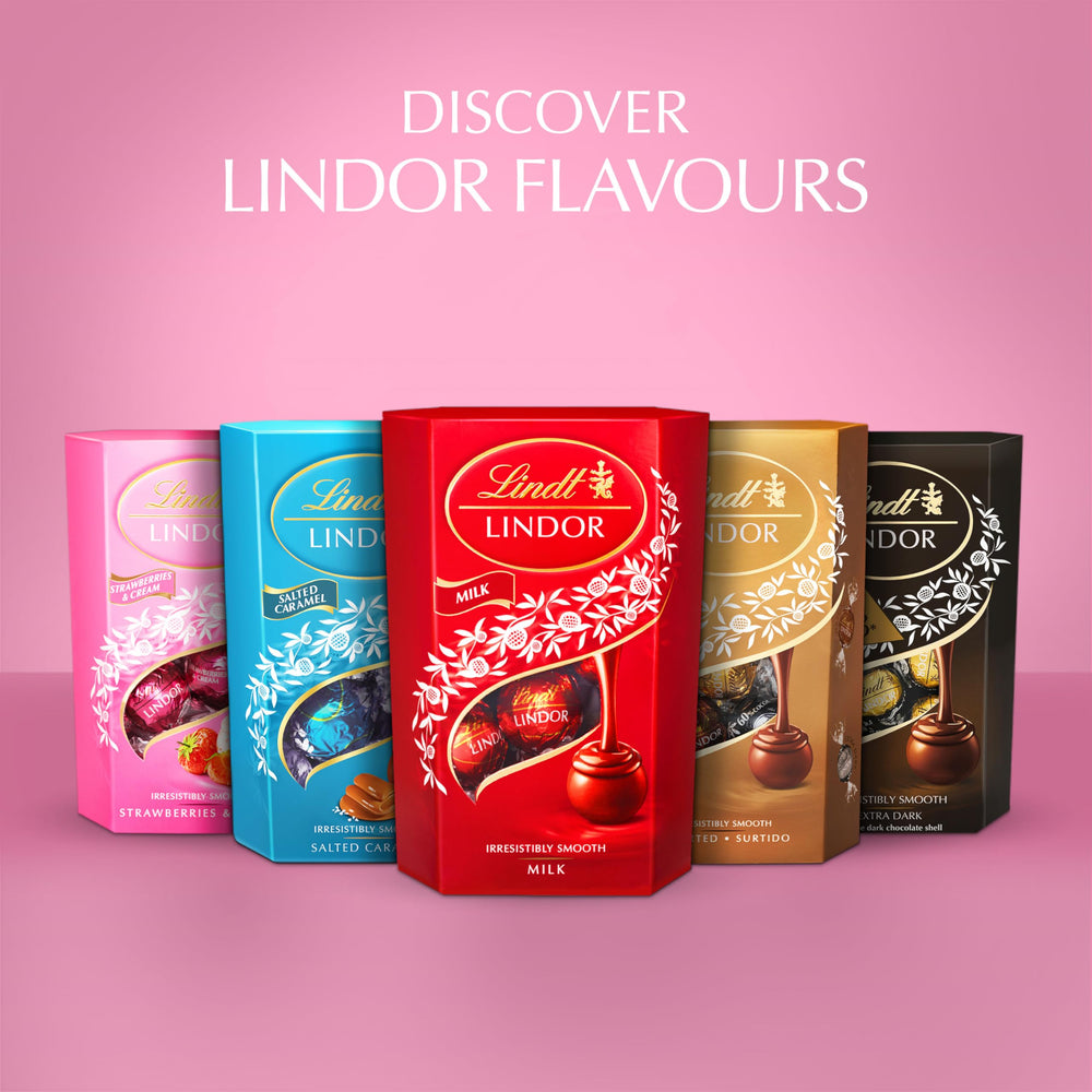 Lindt Lindor Strawberry & Cream aroma inviting a cozy chocolate moment.