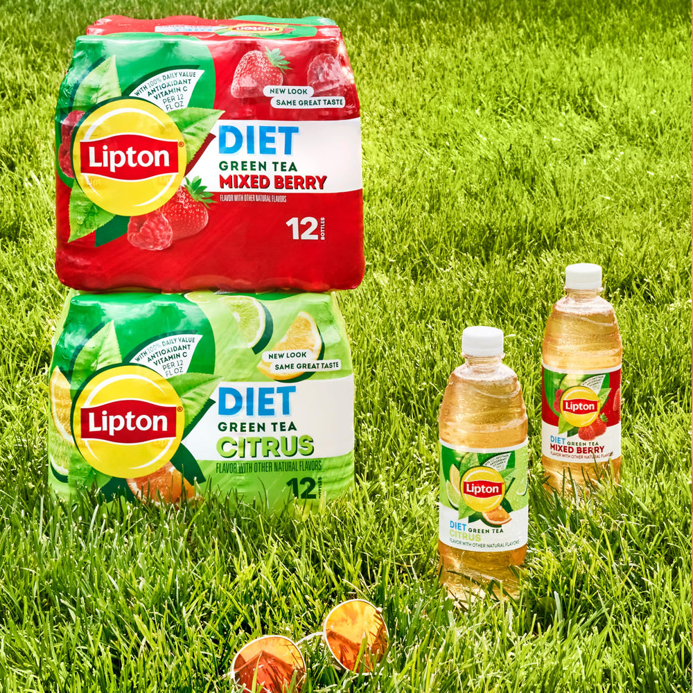 Lipton Diet Mixed Berry Green Tea label close-up highlighting berry notes and green tea blend.